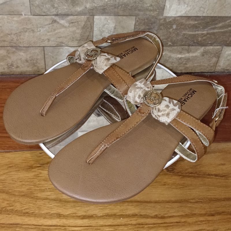 ORI Michael Kors Girls Bow Logo Thong Brown Sandal Jepit Teen MK Original