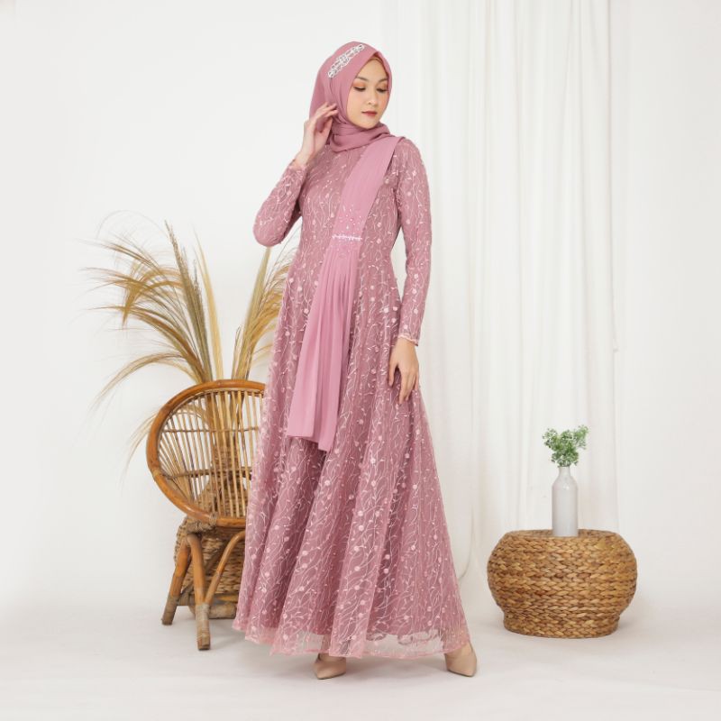 Seruni Dress