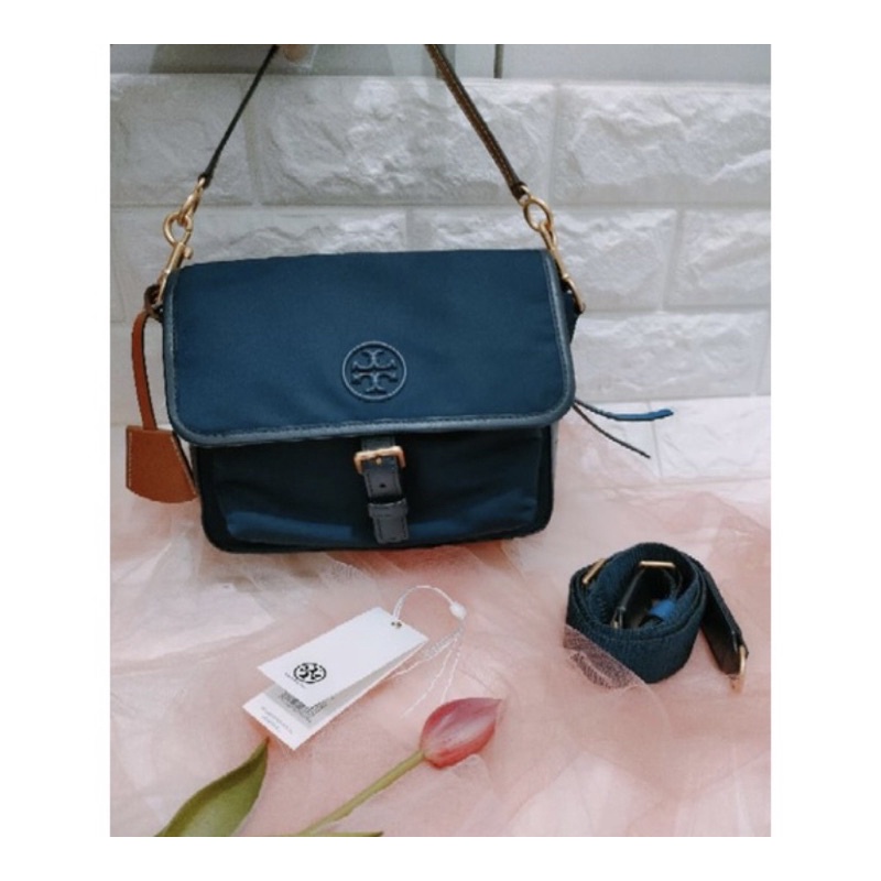 HABIS~Preloved VVGC TB Perry nylon Royal Navy crossbody