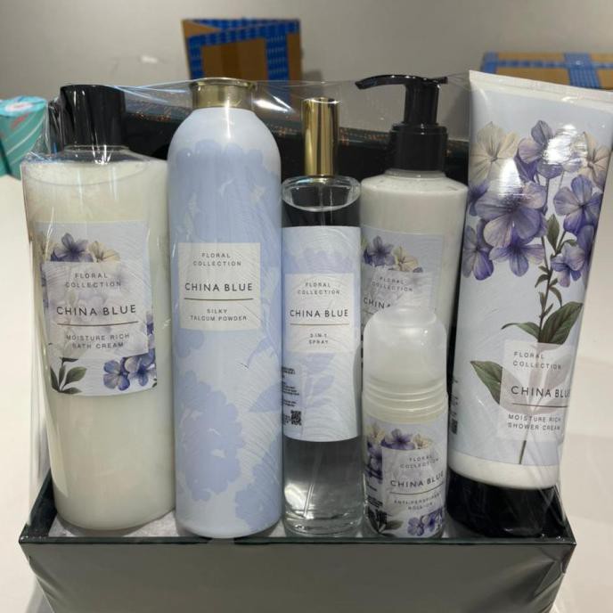 

Hampers Lebaran Idul Fitri Parcel Beauty Marks Spencer China Blue Set Cikaastore1