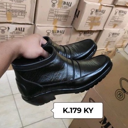 Sepatu kulit pria PDH boots Polri TNI security ASN sepatu kerja formal tampil lebih keren