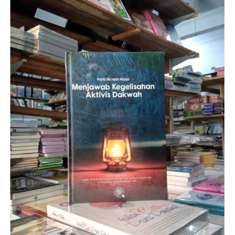 BUKU MENJAWAB KEGELISAHAN AKTIVIS DAKWAH