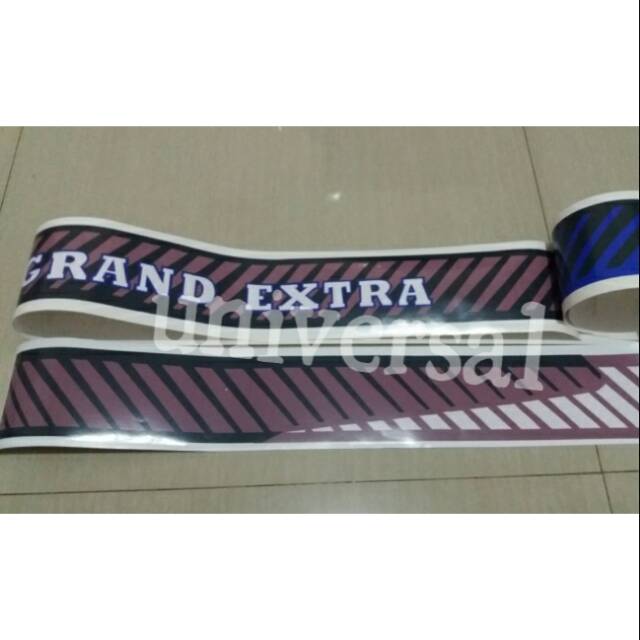 Aksesoris stiker list body toyota kijang grand extra,harga sepasang