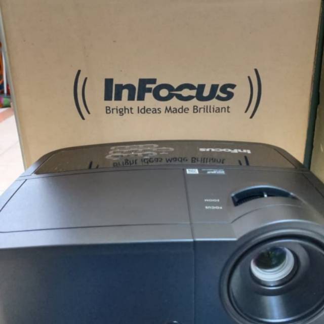 Projector Infocus in 124a Ansi 3500