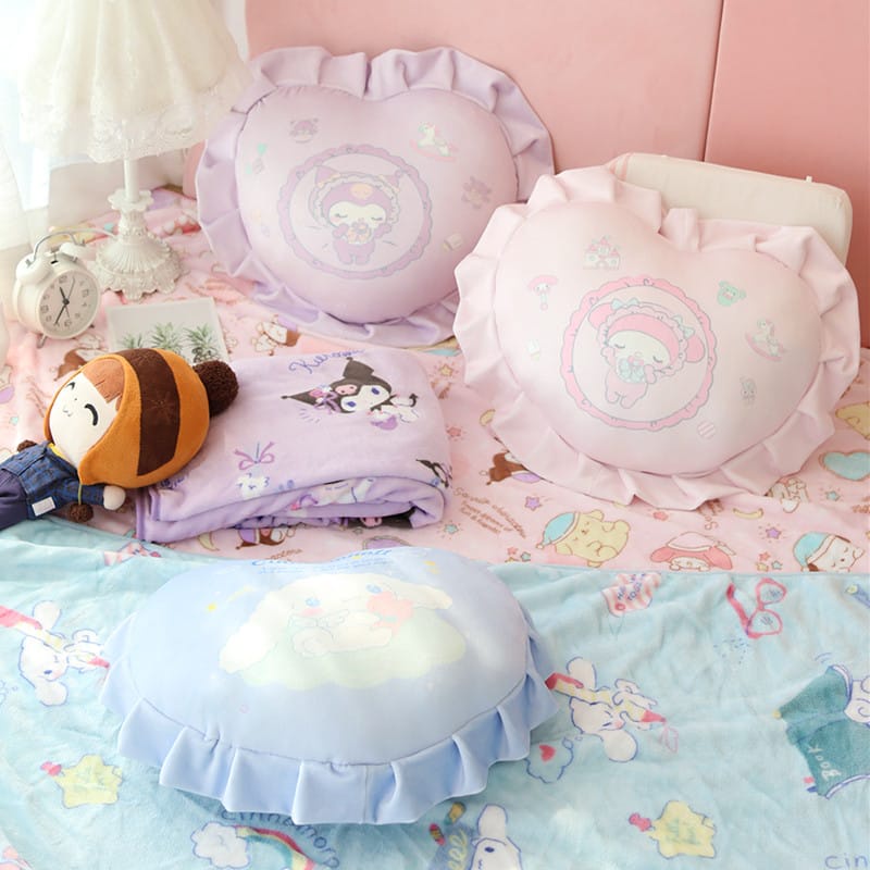 Balmut bantal selimut bentuk love karakter melody kuromi cinnamoroll bahan plush