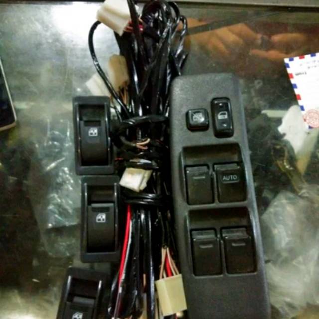 Saklar power window vios limo