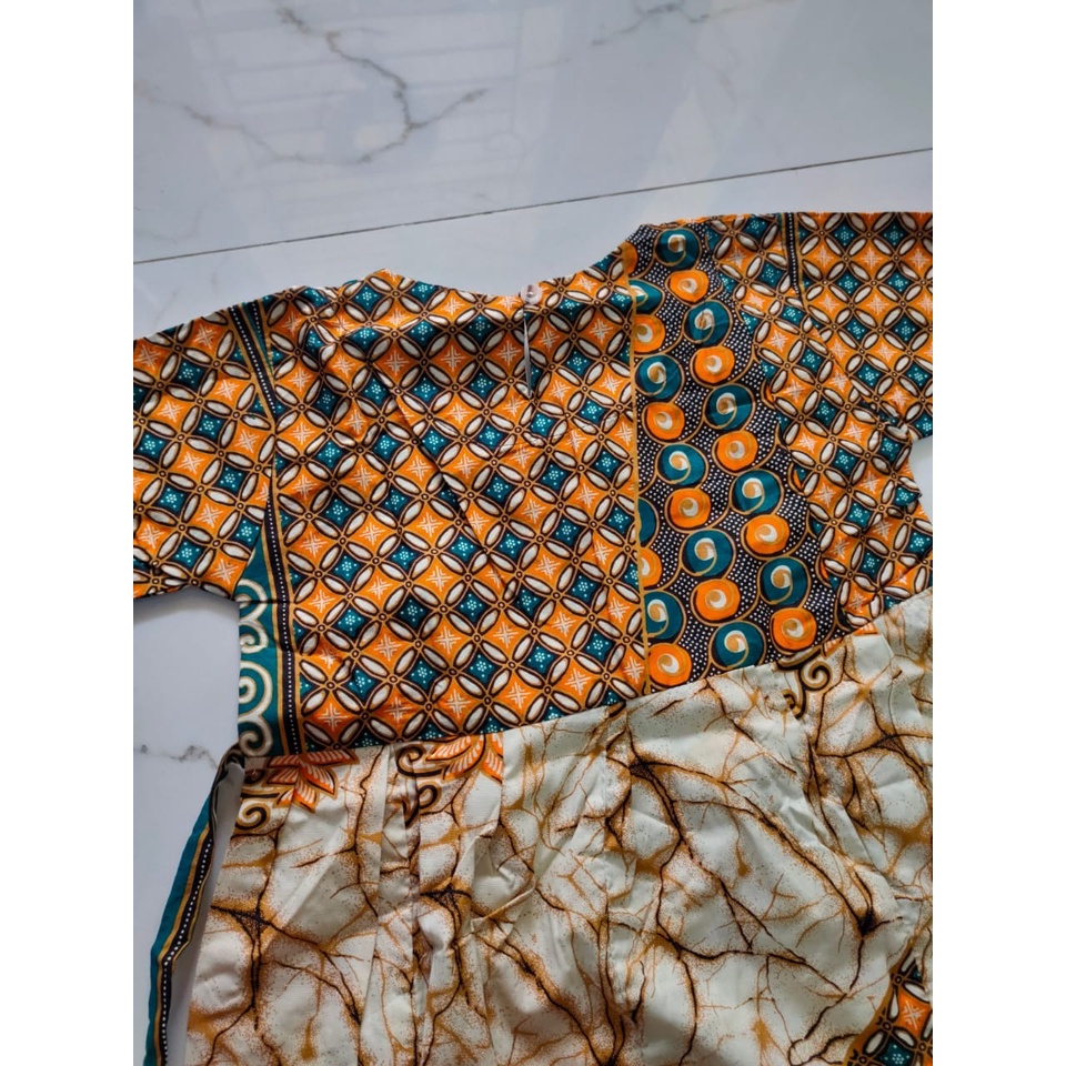 BATIK ANAK PEREMPUAN/BATIK SOLO ANAK CEWE/BATIK ELEGAN ANAK PEREMPUAN