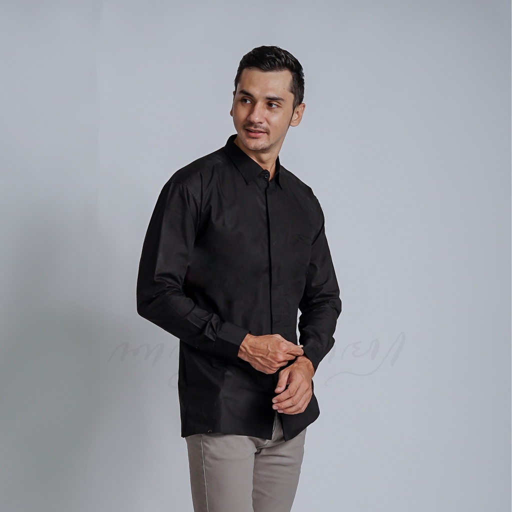 Kemeja Kanjeng - Kemeja Pria Polos Premium Original - Full Black