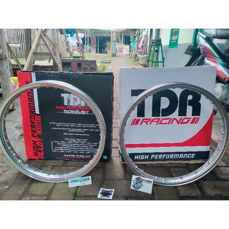 VELG TDR ER SHAPE 140/160 SILVER