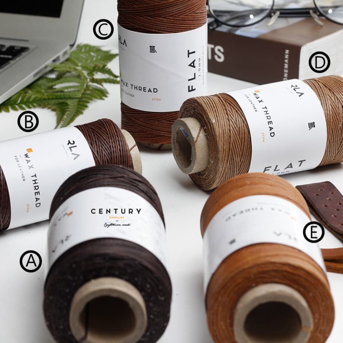 

DISKON- BISA COD Wax Leather Thread 0.6mm / Benang Kulit / LeatherTools / Waxed / Craft
