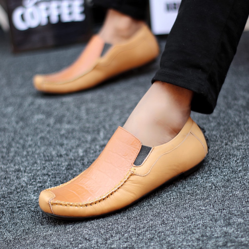 Abrhm Asbul -Sepatu Slip On Pria Slop Kulit Asli Kerja Hitam