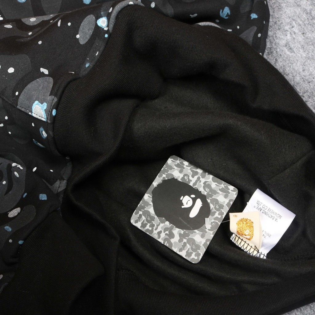 JAKET SWEATER CREWNECK APE SPACE CAMO UNISEX PREMIUM QUALITY