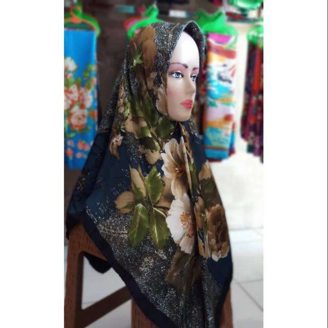 Jilbab segiempat lamiz