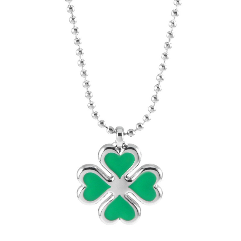 Anime Tokyo Revengers Hinata Tachibana Necklace Four Leaf Clover Pendant Necklace For Women Girls Cosplay Props Choker Jewelry