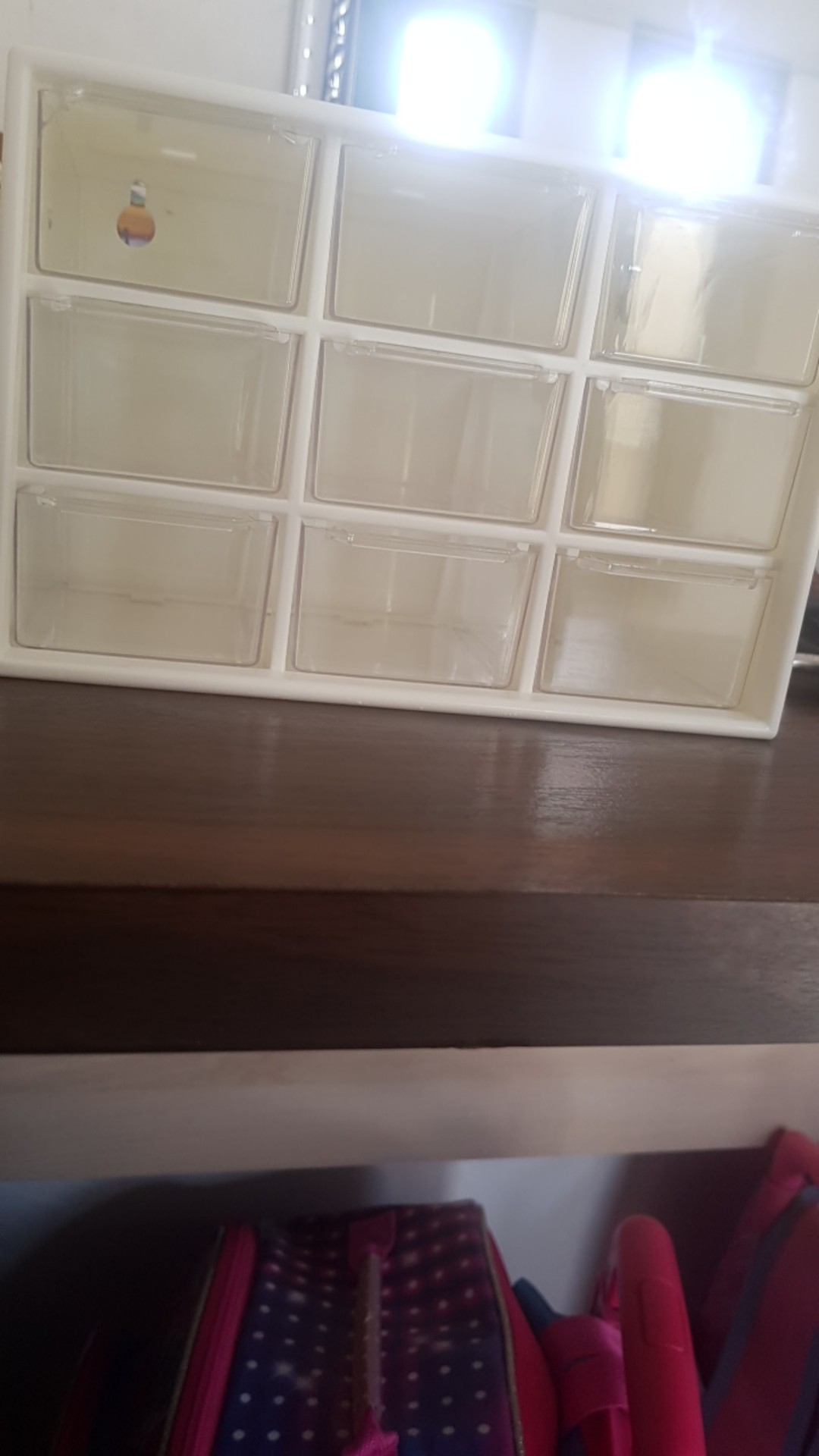 Laci Rak Tempat Kotak Lemari Penyimpanan Perhiasan Emas Kosmetik Ikat Rambut Uang Alat Tulis 9 Laci