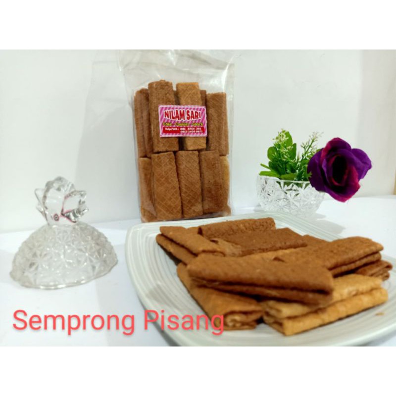 

semprong lipat,rasa pisang 250gram
