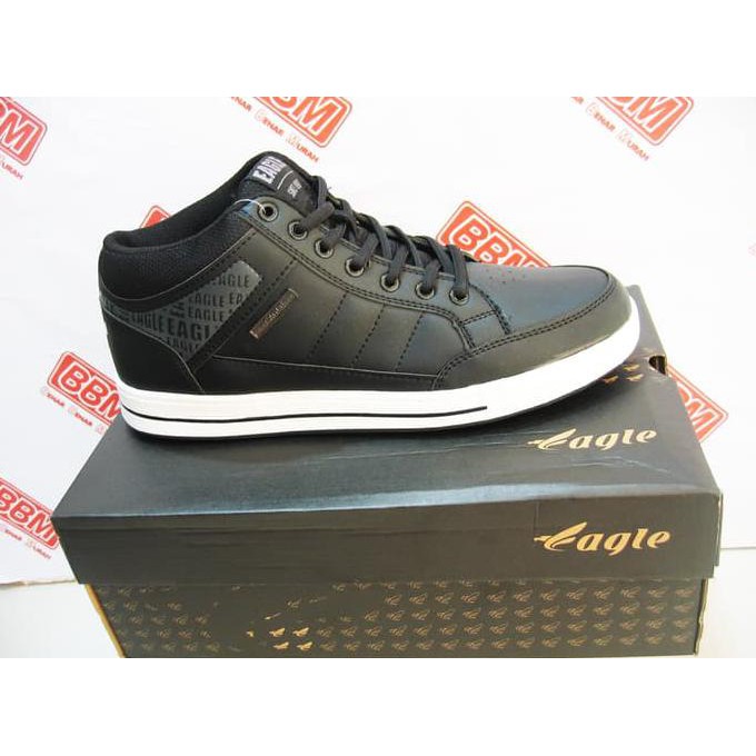 promo eagle sandrock - sepatu pria sneaker santai - hitam/putih terbaru