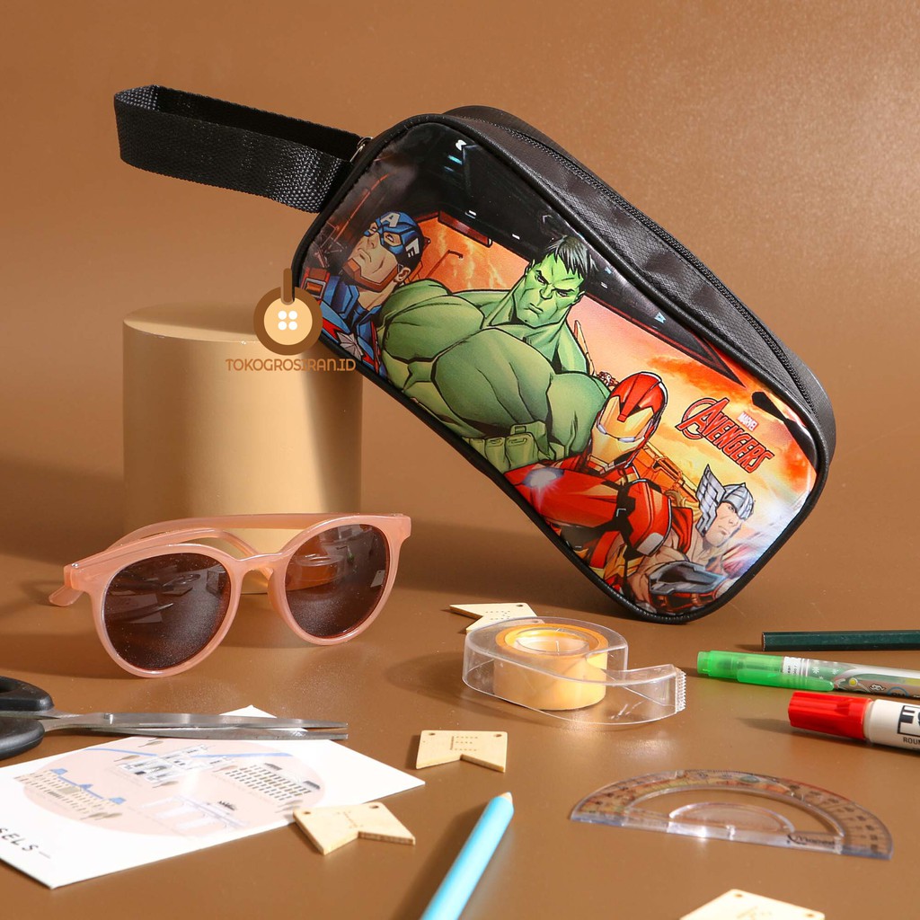 

TOKOGROSIRAN.ID - KOTAK PENSIL ANAK COWOK AVENGERS SUPERHERO PENCIL CASE PREMIUM MURAH