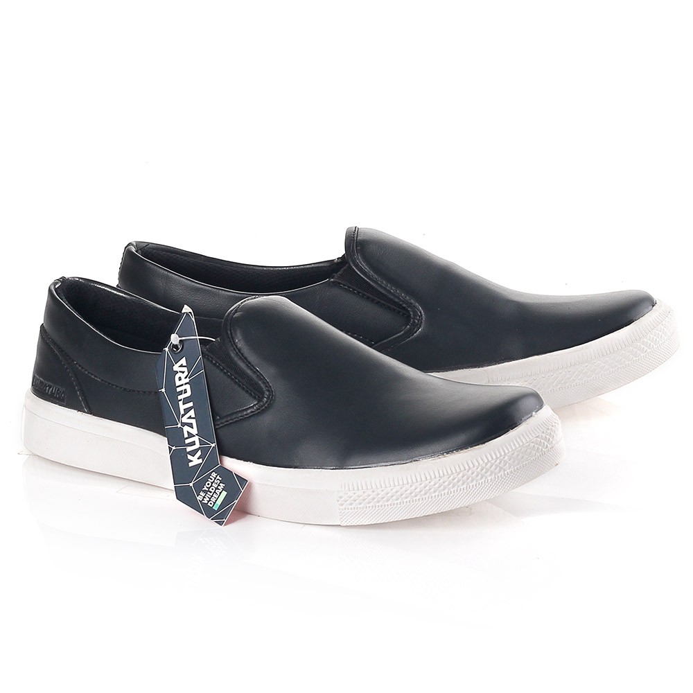 SEPATU SNEAKERS / SEPATU MURAH / SEPATU PRIA / SEPATU SPORT PRIA BLACK TANPA TALI