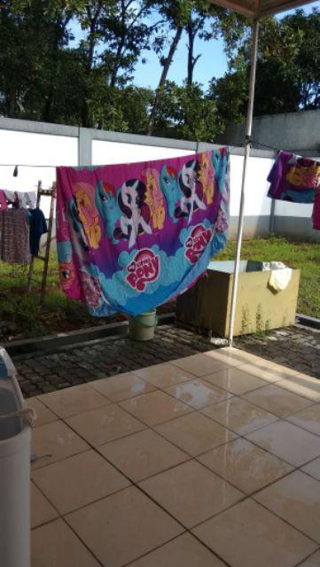 Sprei B2 Aloha By Lady Rose Denta  180x200