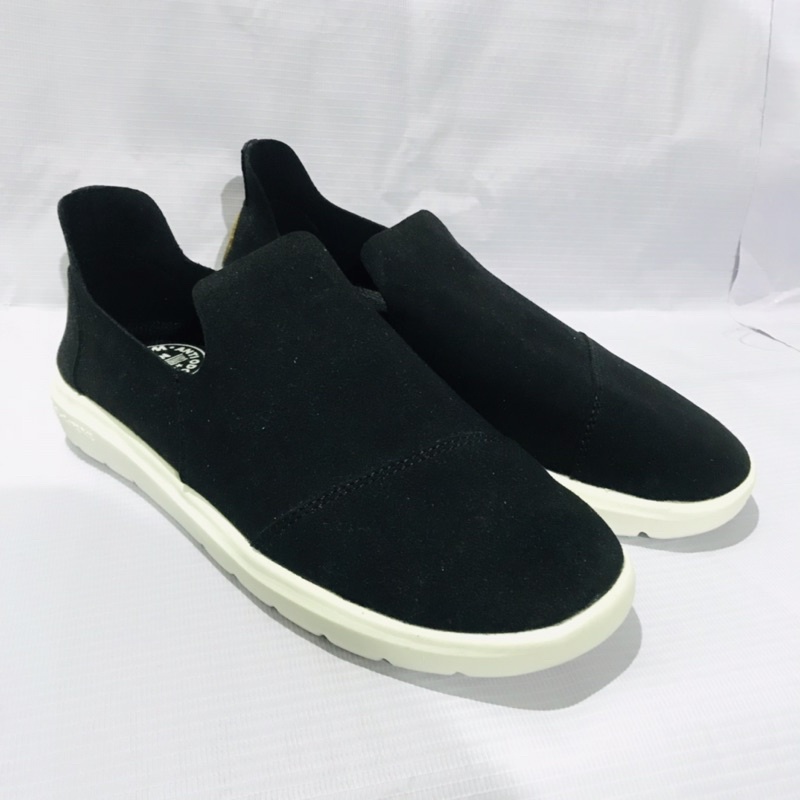 Sepatu Wakai Unisex Michi Black