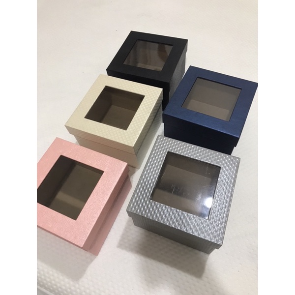 

Hard box 15x15cm