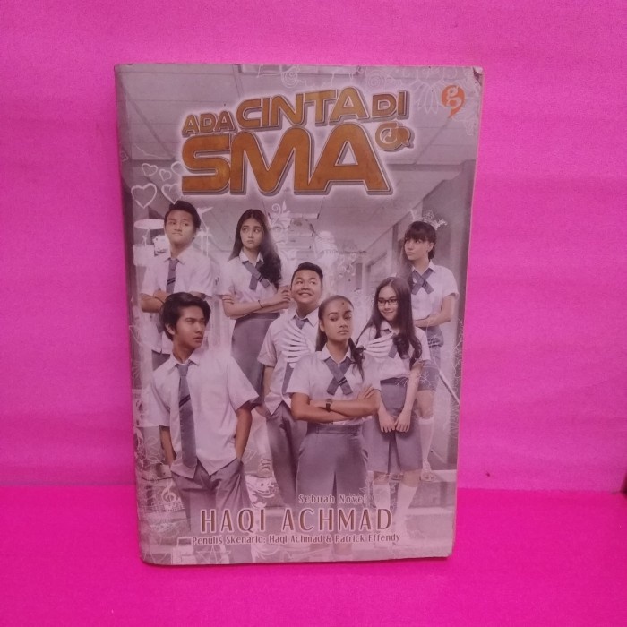 Novel ada Cinta Di SMA CJR