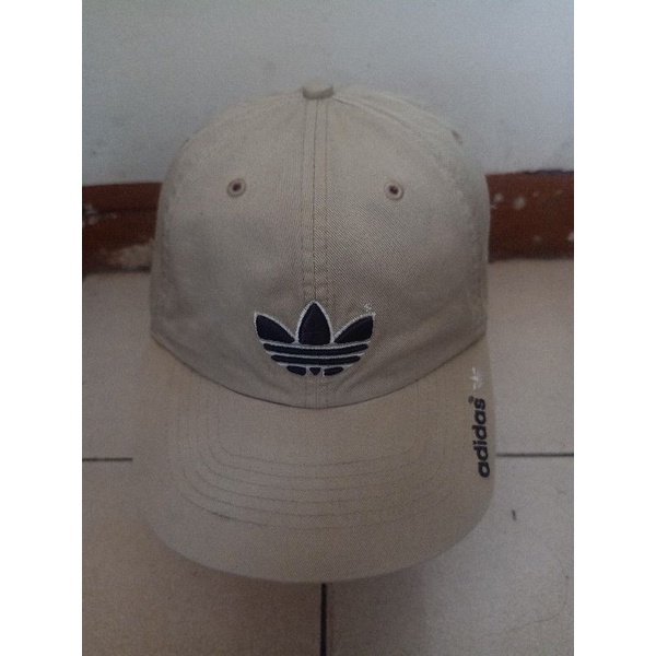 Topi Adidas bunga original coklat second bekas