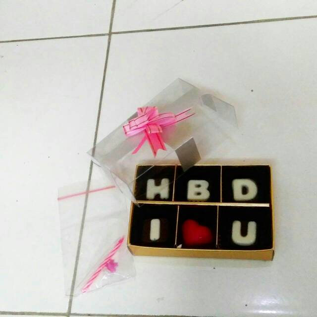 

coklat - valentine - ultah - aniversary - kelulusan