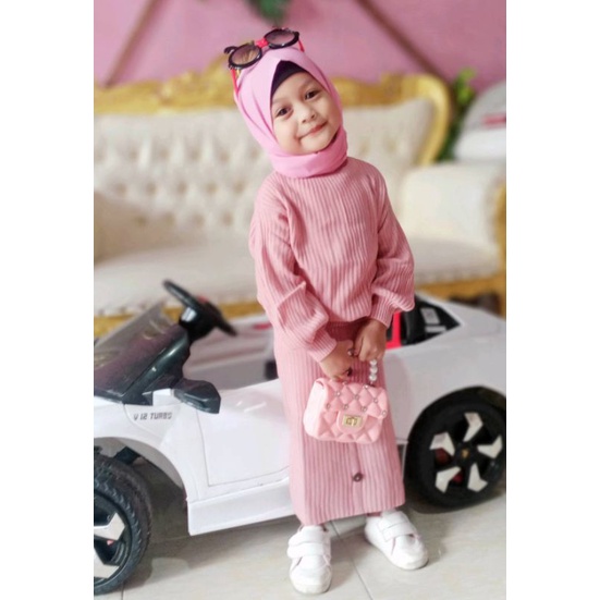 Sweater rajut setelan anak perempuan