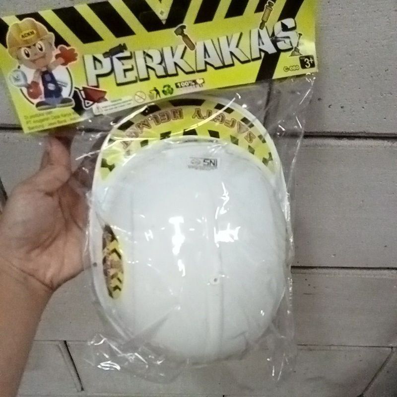 Mainan Alat Perkakas Tukang Helm C080