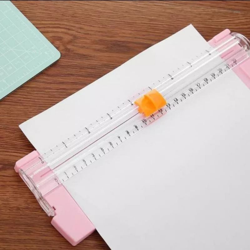 

Paper Trimmer Cutter A5/A4 for Paper Foto Scrapbook 21.5cm Pemotong Kertas SF6