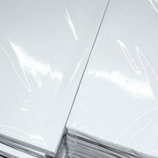 

Terbaik Kertas foto glossy 120 gsm Isi 100 Lembar Ukuran A4. . . .