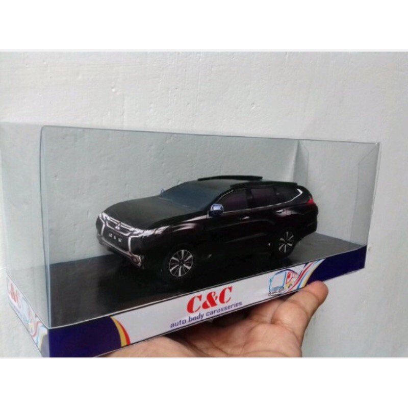 miniatur mobil mitsubishi Pajero sport new