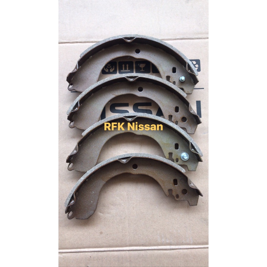 Kampas Rem Brake Shoe Belakang Nissan Grand Livina X Gear Hiqh Quality