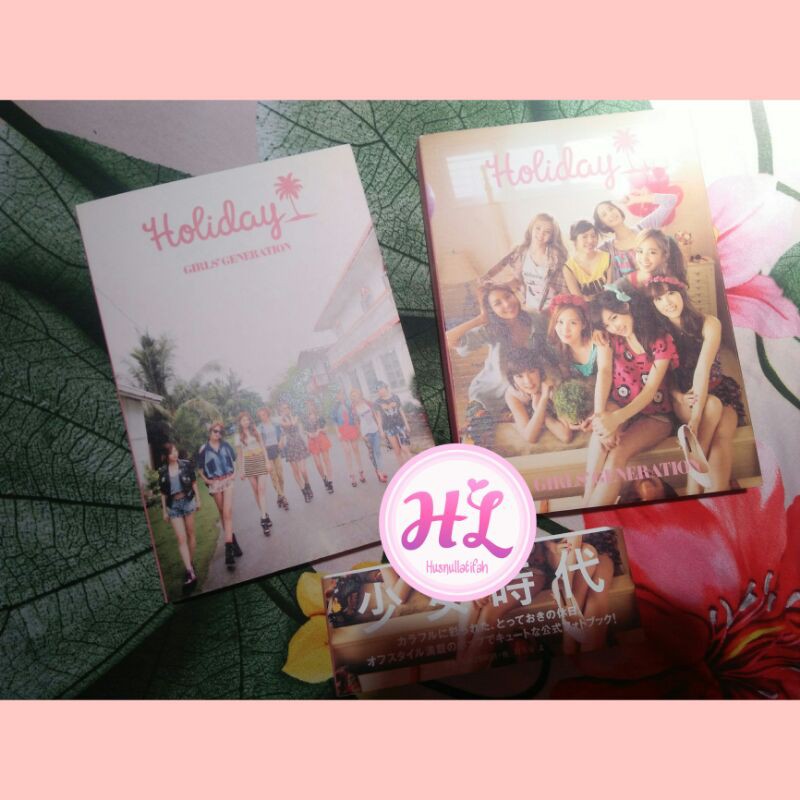 SNSD OFFICIAL 1ST JAPAN PHOTOBOOK HOLIDAY RARE LANGKA GIRLS GENERATION