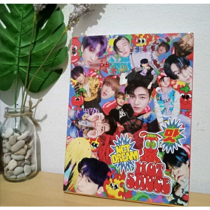 ALBUM ONLY HOT SAUCE CRAZY VER WITH FOLDED POSTER JISUNG