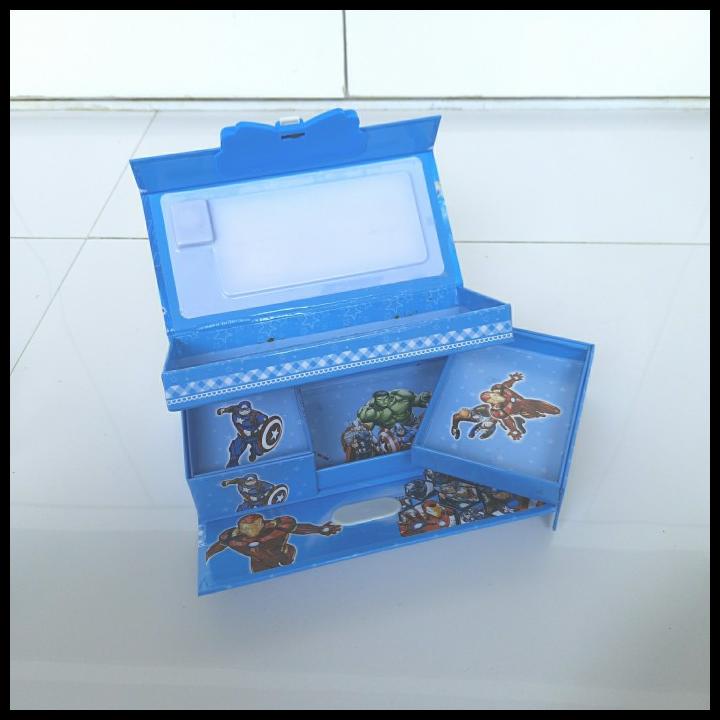 

Tempat Pensil Password Avengers Tayo 3 Tingkat Lampu Led