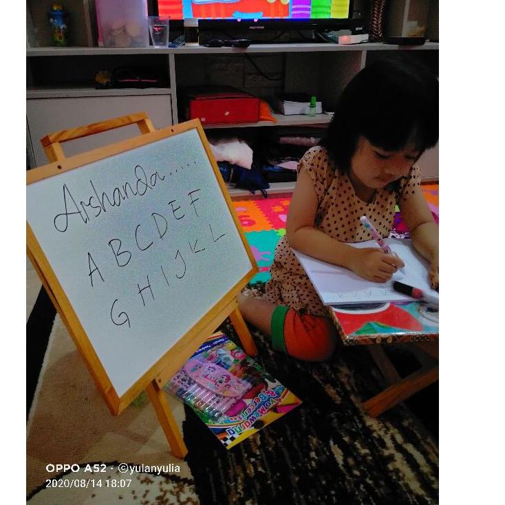 

LE195 Papan tulis 32x42cm white board+ standing udss61