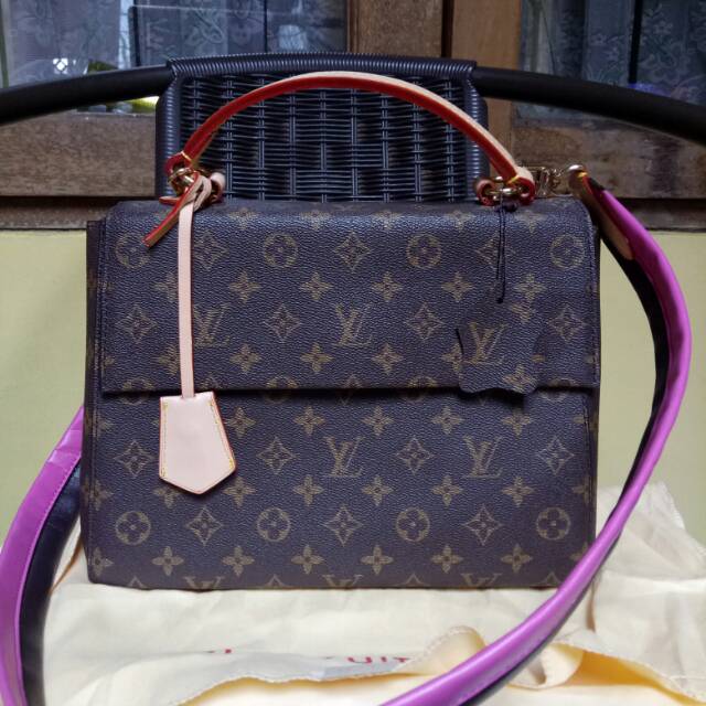 Preloved LV Cluny