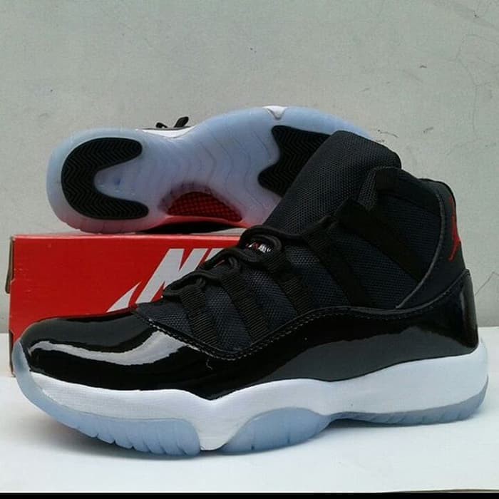 Harga sepatu best sale jordan 11 original