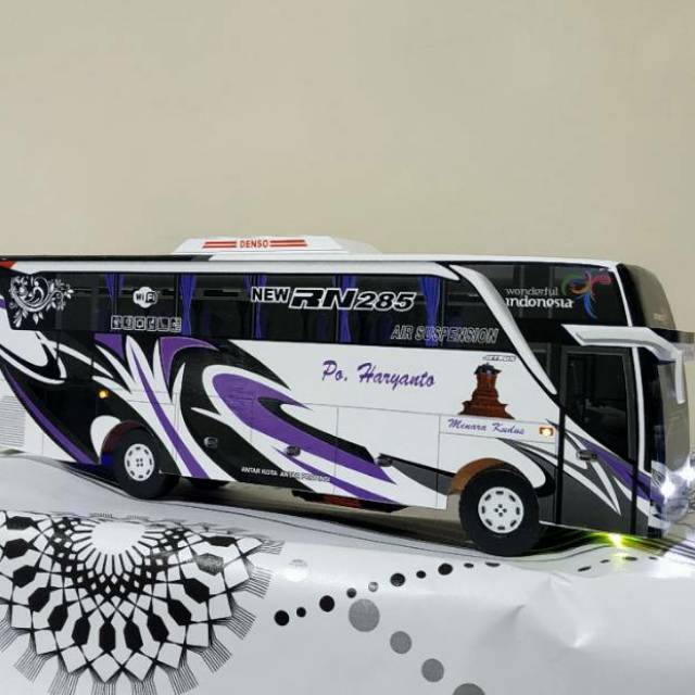 miniatur Bus bis /mainan bus bis Haryanto ungu  plus Lampu