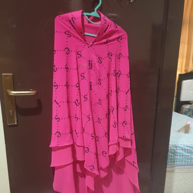 Preloved Khimar Berkha Sisesa