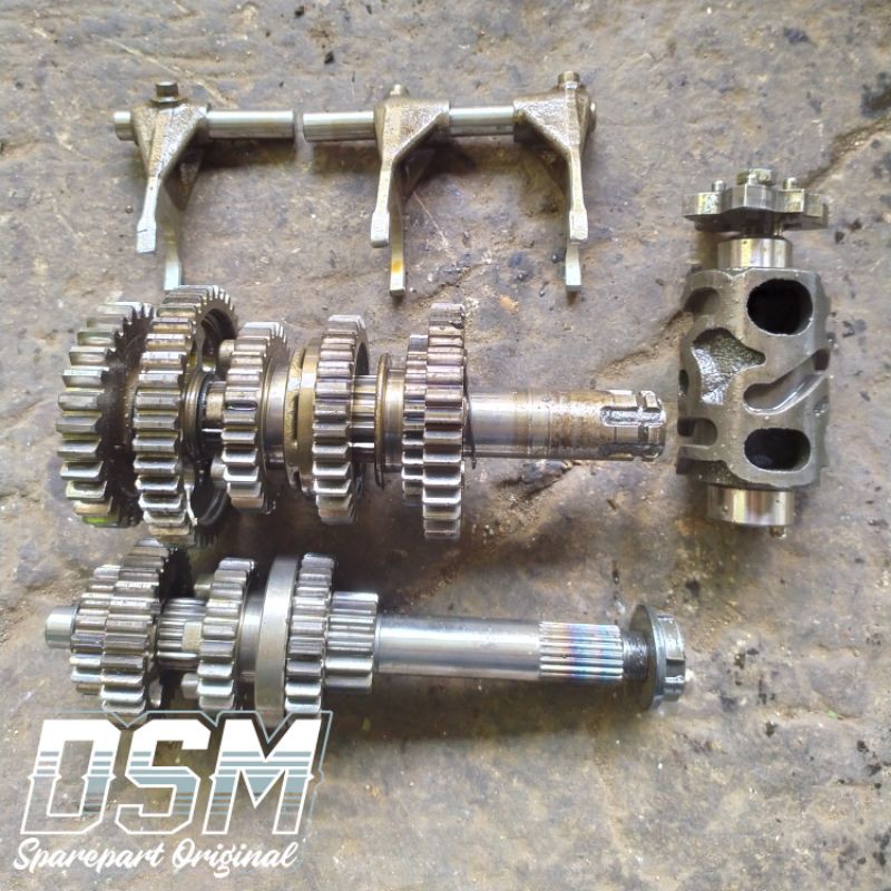 Gigi Rasio Verza Fi Gigi Rasio New Megapro Monoshock Gigi Rasio CB150 Verza CRF 150 L