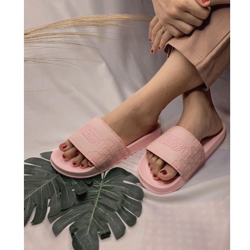 Sandal Selop Wanita Sandal Skechers Wanita Sendal Cewek Terbaru Sendal Skecher Cewek Murah Sandal Wanita Slop Kekinian