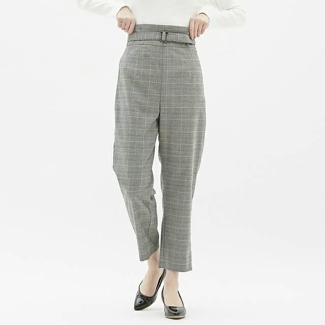 UNIQLO GU HIGHWAIST TAPERED PANTS FM