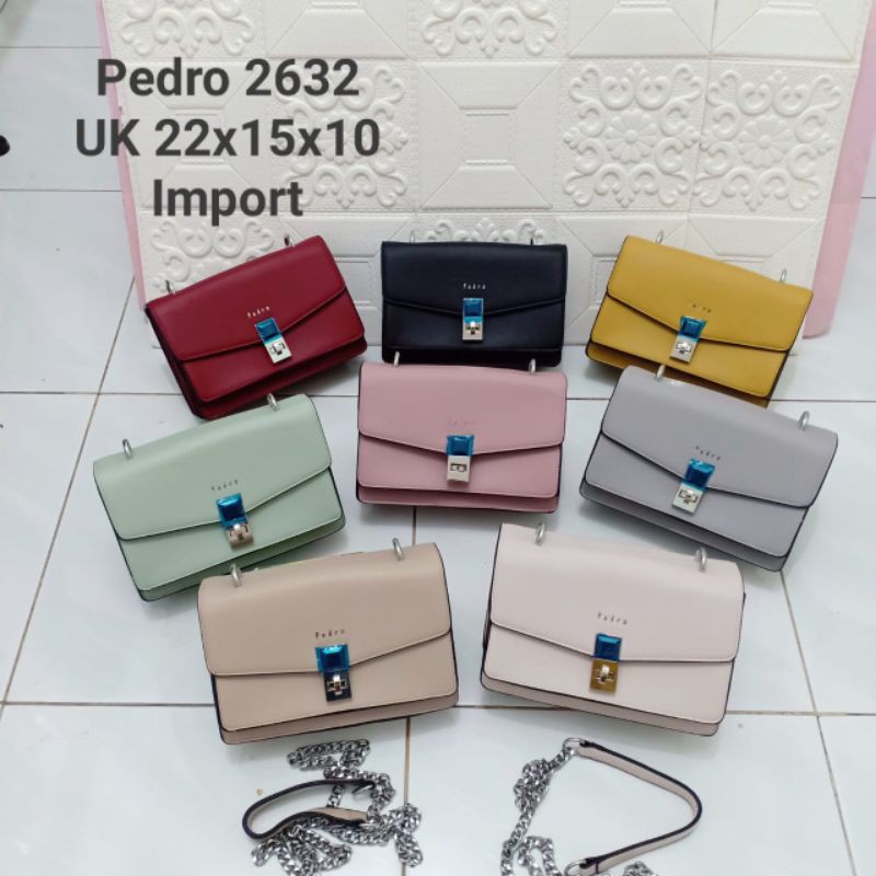 Tas Selempang wanita PEDRO 2632 ukuran 22x15x10