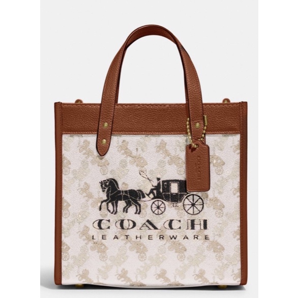 Coach Field Tote 22 With Horse And Carriage Print And Carriage Badge (C8456)