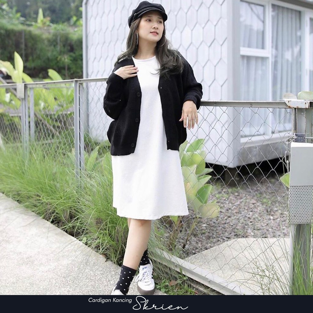 Fadilla Olla Cardigan Rajut Wanita Premium Kancing Polos Tebal 7 Gate Motif Seker Non Crop Oversize-Black - Fadilla
