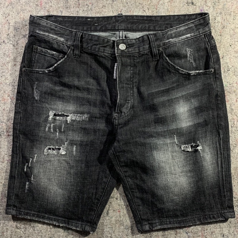 DSQUARED2 AUTHENTIC DISTRESSED BLACK SHORT JEANS CELANA PENDEK